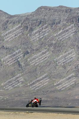 media/Dec-07-2025-CVMA (Sun) [[3e7d2de5dc]]/Race 9-Formula UL Shootout/